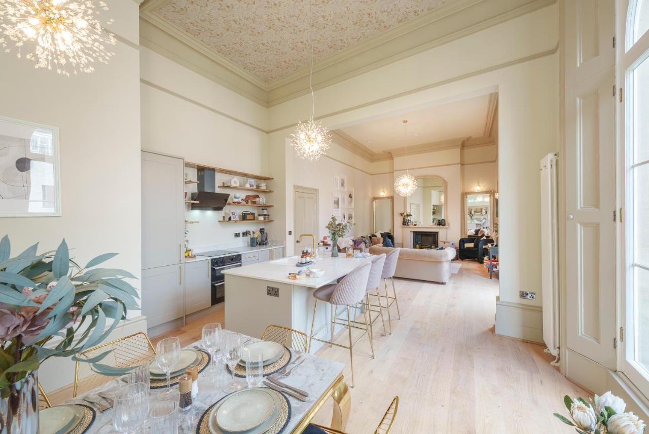 The Sovereign Suite - 2 Bedroom Apartment In Central Bristol By Mint Stays Екстериор снимка